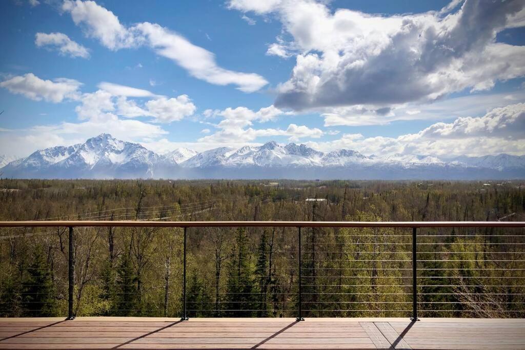 Luxury Living At The Eagles Perch Palmer Ak Villa Exteriör bild